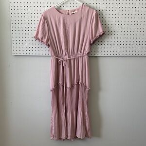Tea n Rose Blush Midi Dress